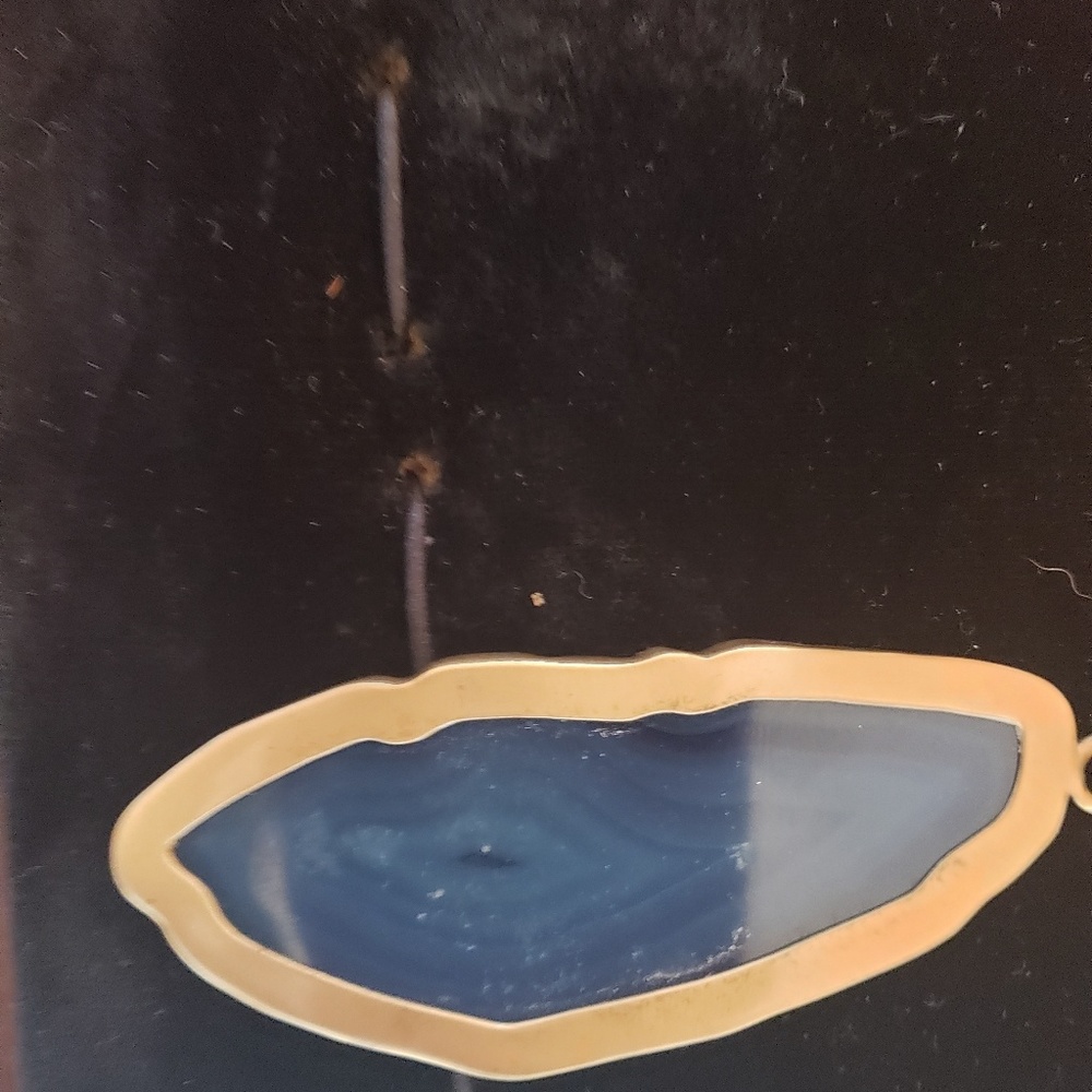 Geode Necklaces - Picture 4 of 4